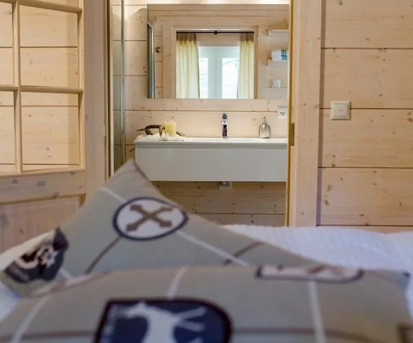 Bischofsmuehle בקתה *